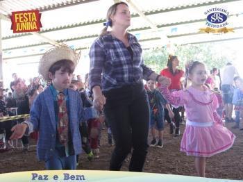 Desfile Caipira - Educação Infantil