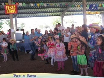 Desfile Caipira - 1º ao 3º ano