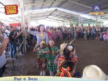 Desfile Caipira - 1º ao 3º ano