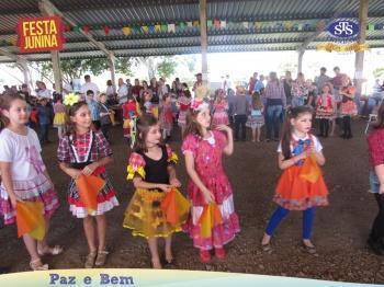 Desfile Caipira - 1º ao 3º ano