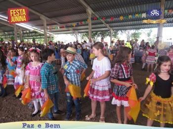 Desfile Caipira - 1º ao 3º ano