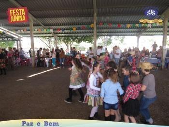 Desfile Caipira - 1º ao 3º ano