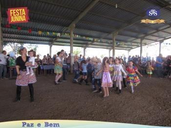 Desfile Caipira - 1º ao 3º ano