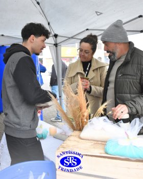 Feira de Miniempresas - das 14h às 16h30 - Praça Erico Verissimo