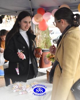Feira de Miniempresas - das 14h às 16h30 - Praça Erico Verissimo