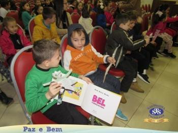 1º ano - encontro com escritora 