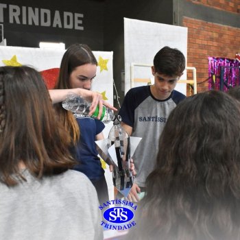 Brincando com a Ciência  desperta o interesse científico ao aproximar jovens e crianças