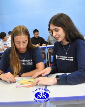 Tangram desenvolve habilidades matemáticas e raciocínio lógico | 3ª série