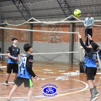 6º e 7º ano entram em quadra com muita animação nos Jogos Franciscanos Interséries