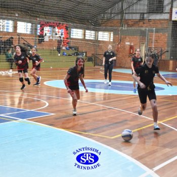 6º e 7º ano entram em quadra com muita animação nos Jogos Franciscanos Interséries