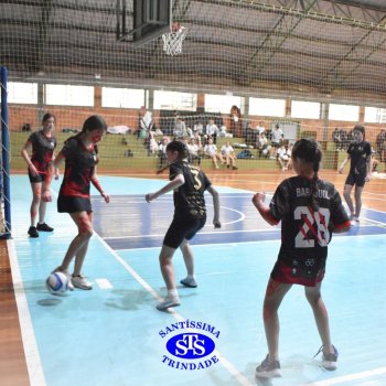 6º e 7º ano entram em quadra com muita animação nos Jogos Franciscanos Interséries