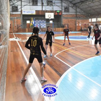 6º e 7º ano entram em quadra com muita animação nos Jogos Franciscanos Interséries