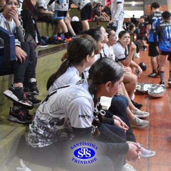 6º e 7º ano entram em quadra com muita animação nos Jogos Franciscanos Interséries