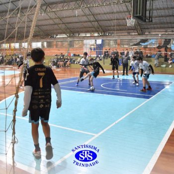 6º e 7º ano entram em quadra com muita animação nos Jogos Franciscanos Interséries