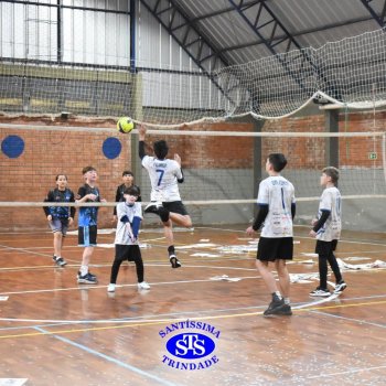 6º e 7º ano entram em quadra com muita animação nos Jogos Franciscanos Interséries