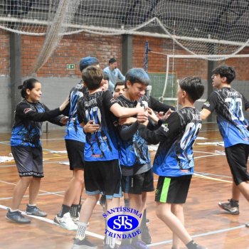 6º e 7º ano entram em quadra com muita animação nos Jogos Franciscanos Interséries
