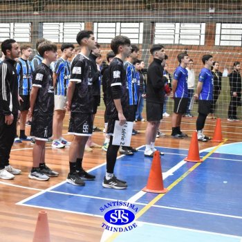 Trabalho em equipe e alegria foram as marcas dos Jogos Interséries do Ensino Médio