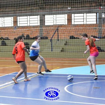 Trabalho em equipe e alegria foram as marcas dos Jogos Interséries do Ensino Médio