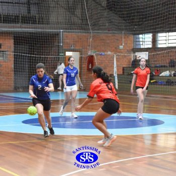 Trabalho em equipe e alegria foram as marcas dos Jogos Interséries do Ensino Médio
