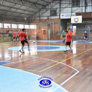 Trabalho em equipe e alegria foram as marcas dos Jogos Interséries do Ensino Médio