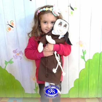 Infantil 2 aprende sobre a vida de Madre Madalena