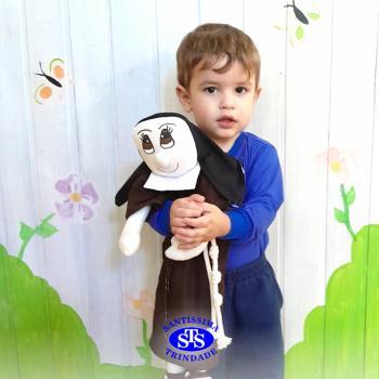 Infantil 2 aprende sobre a vida de Madre Madalena
