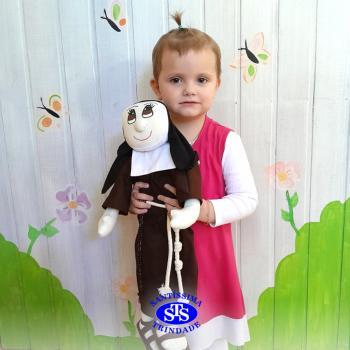 Infantil 2 aprende sobre a vida de Madre Madalena