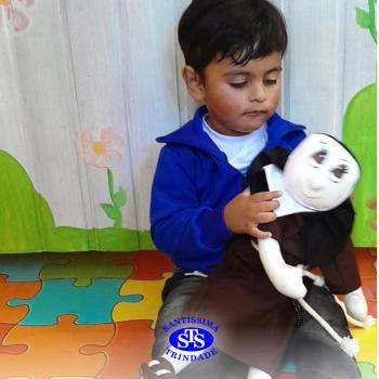 Infantil 2 aprende sobre a vida de Madre Madalena