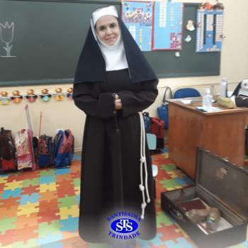 Alunos do Infantil 5 receberam visita especial