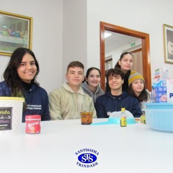 Culinária estadunidense é utilizada para estudar Língua Inglesa e Química