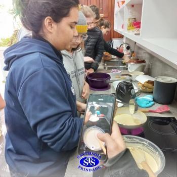 Culinária estadunidense é utilizada para estudar Língua Inglesa e Química