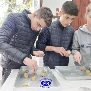 Culinária estadunidense é utilizada para estudar Língua Inglesa e Química