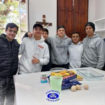 Culinária estadunidense é utilizada para estudar Língua Inglesa e Química