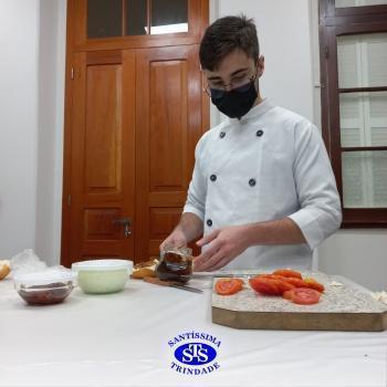 Culinária estadunidense é utilizada para estudar Língua Inglesa e Química