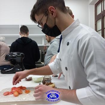 Culinária estadunidense é utilizada para estudar Língua Inglesa e Química
