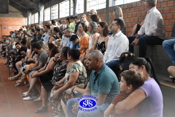 Celebração de Conclusão da Educação Infantil e envio para o 1º ano dos alunos do Infantil 5