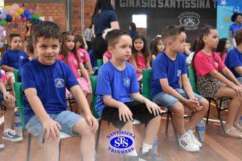 Celebração de Conclusão da Educação Infantil e envio para o 1º ano dos alunos do Infantil 5
