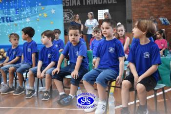 Celebração de Conclusão da Educação Infantil e envio para o 1º ano dos alunos do Infantil 5