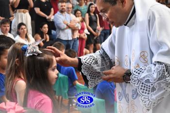 Celebração de Conclusão da Educação Infantil e envio para o 1º ano dos alunos do Infantil 5