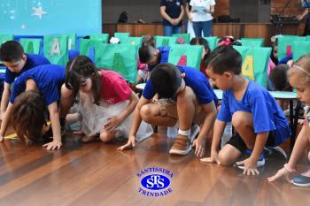 Celebração de Conclusão da Educação Infantil e envio para o 1º ano dos alunos do Infantil 5
