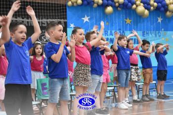 Celebração de Conclusão da Educação Infantil e envio para o 1º ano dos alunos do Infantil 5