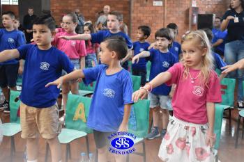 Celebração de Conclusão da Educação Infantil e envio para o 1º ano dos alunos do Infantil 5