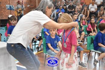 Celebração de Conclusão da Educação Infantil e envio para o 1º ano dos alunos do Infantil 5