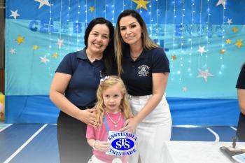 Celebração de Conclusão da Educação Infantil e envio para o 1º ano dos alunos do Infantil 5