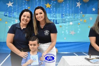 Celebração de Conclusão da Educação Infantil e envio para o 1º ano dos alunos do Infantil 5