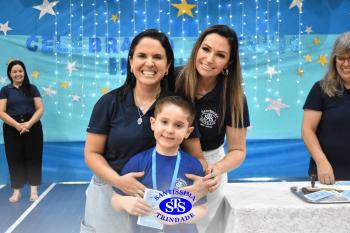 Celebração de Conclusão da Educação Infantil e envio para o 1º ano dos alunos do Infantil 5
