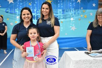 Celebração de Conclusão da Educação Infantil e envio para o 1º ano dos alunos do Infantil 5