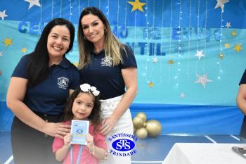 Celebração de Conclusão da Educação Infantil e envio para o 1º ano dos alunos do Infantil 5