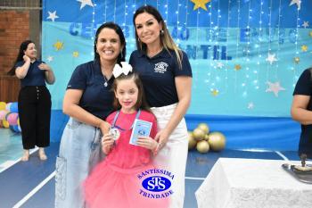 Celebração de Conclusão da Educação Infantil e envio para o 1º ano dos alunos do Infantil 5