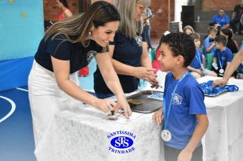 Celebração de Conclusão da Educação Infantil e envio para o 1º ano dos alunos do Infantil 5